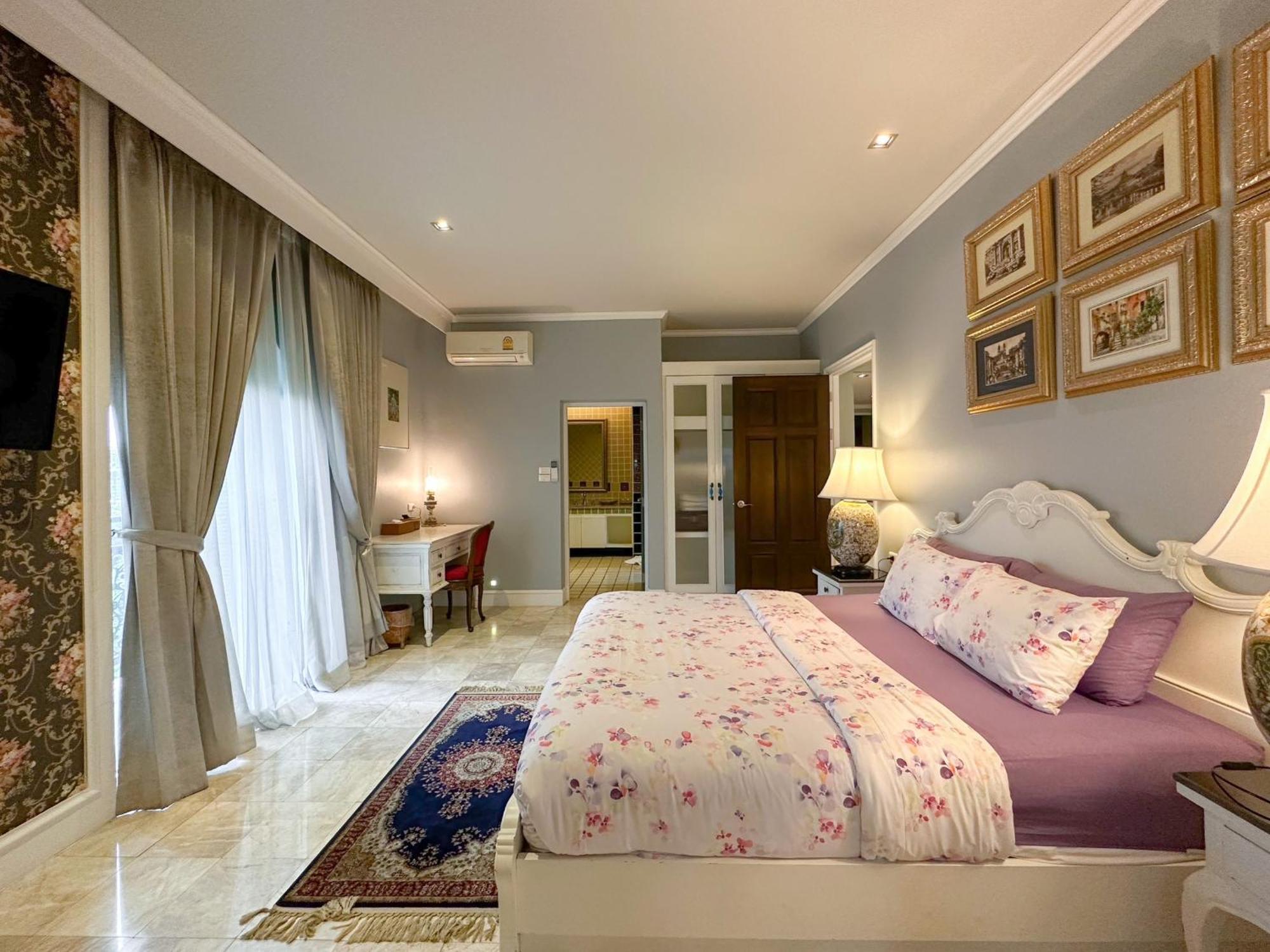 At Pingnakorn Huaykaew Hotel 4*